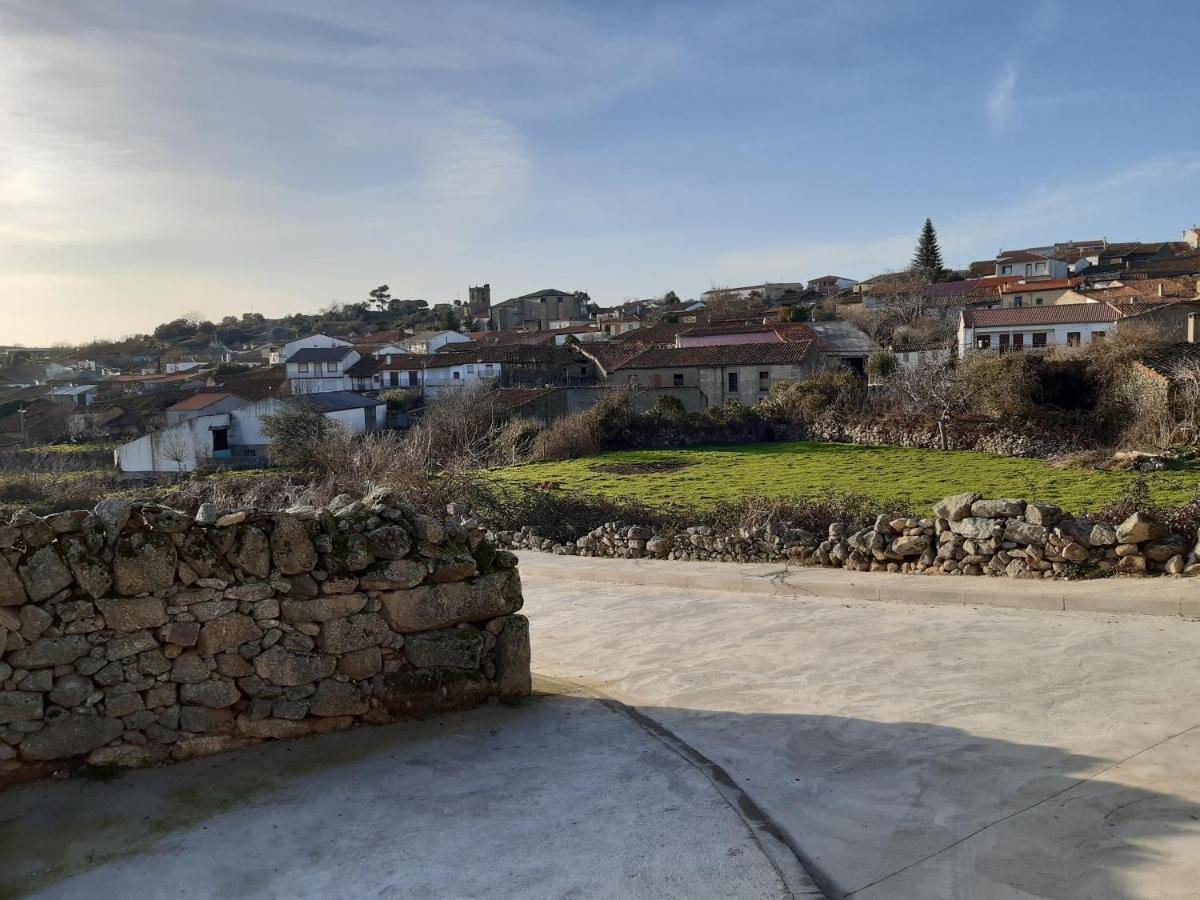 Casa Rural Mi Descanso Valdefuentes de Sangusín Exterior foto